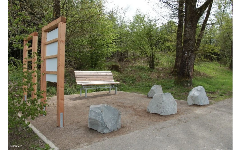 Rastplatz am Wanderparkplatz Heed