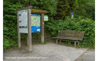 Wanderparkplatz Kalberschnacke.jpg