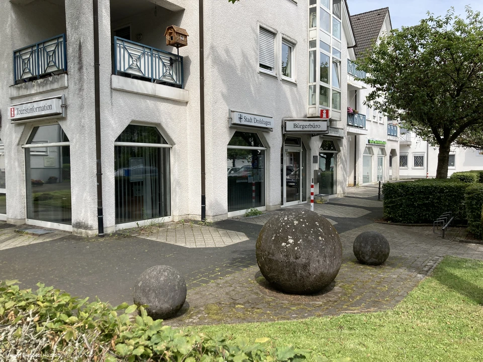 Bürgerbüro mit Touristinfo.jpg